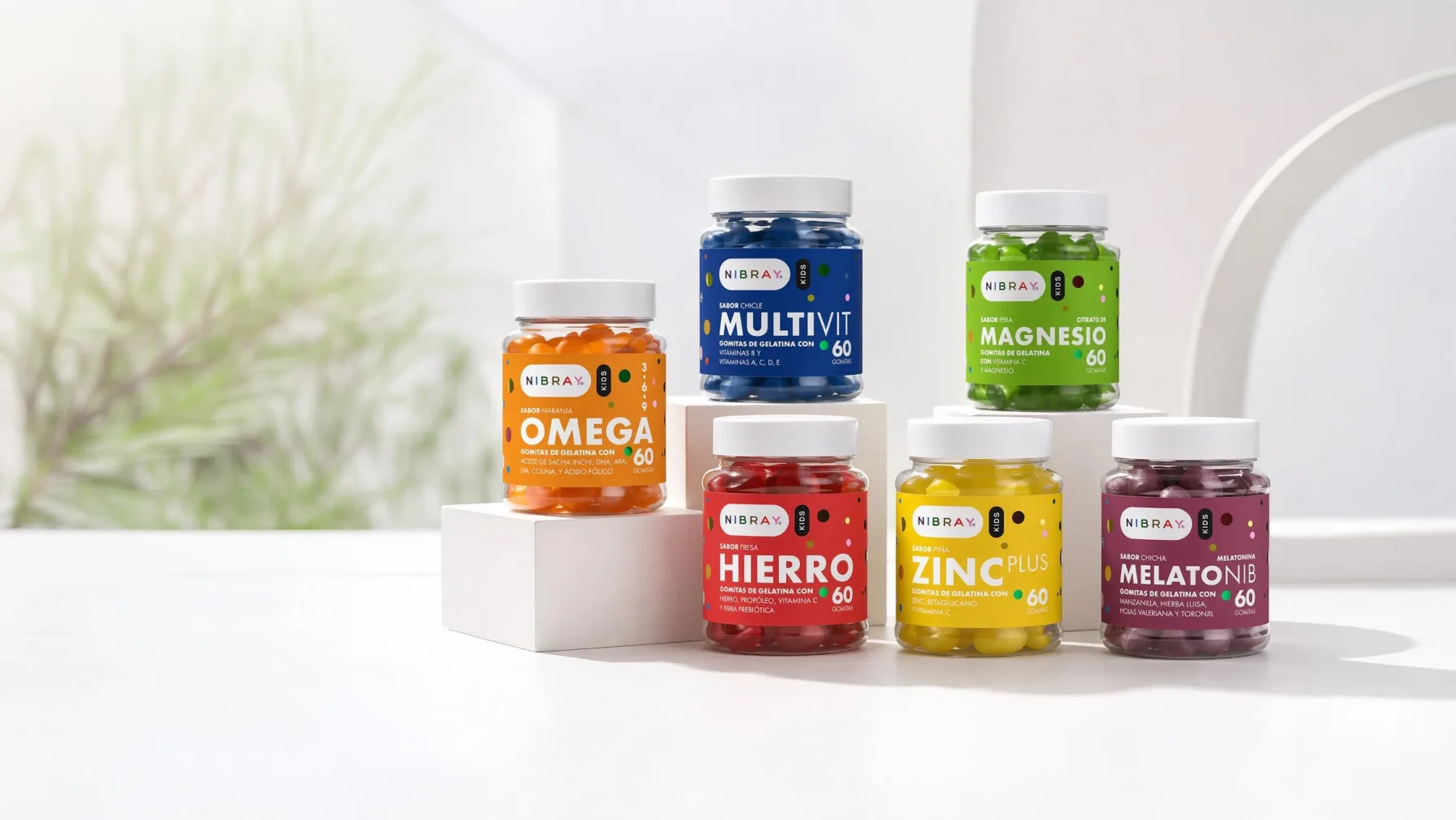 Seis suplementos en gomitas de Nibray Kids: Omega, Multivit, Magnesio, Hierro, Zinc Plus y Melatonib.